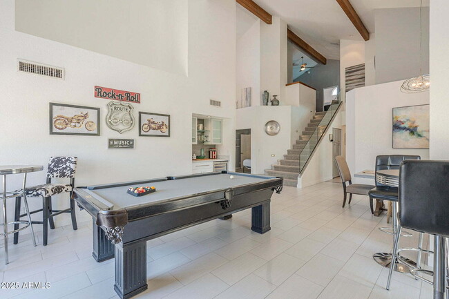 Foto del edificio - Long Term Luxury Furnished Rental, also av...
