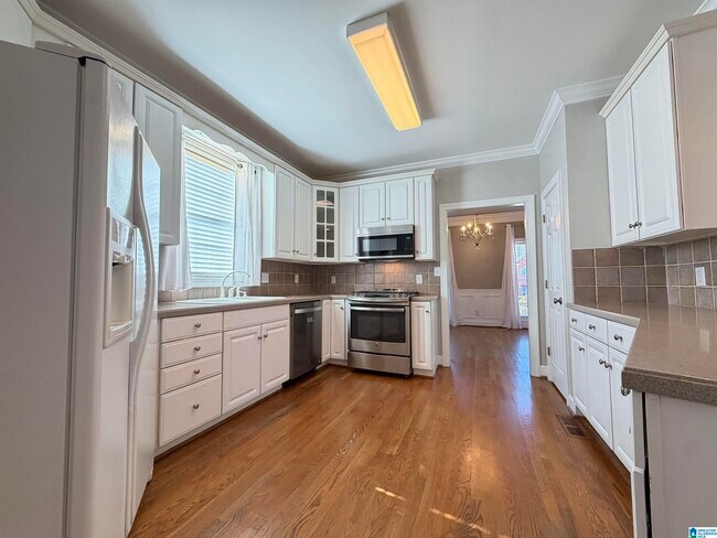 Foto del edificio - 6373 Legacy Ln