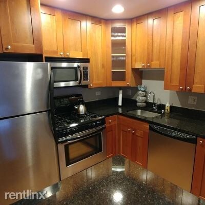 Foto del edificio - 2146 N Lincoln Ave