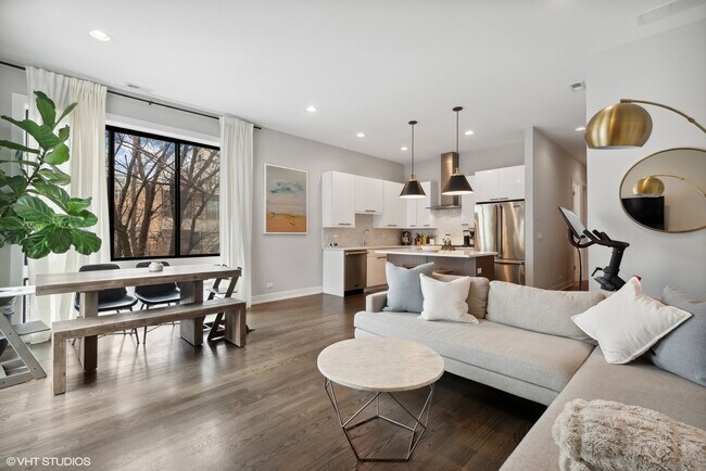 Foto del edificio - 1618 N Bosworth Ave