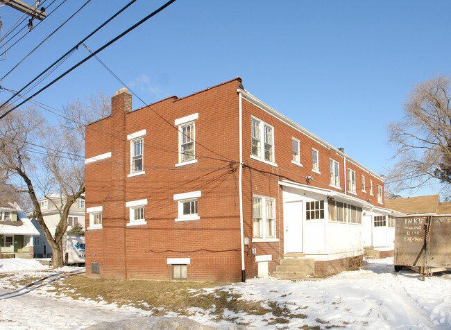 Building Photo - 178-184 N Burgess Ave