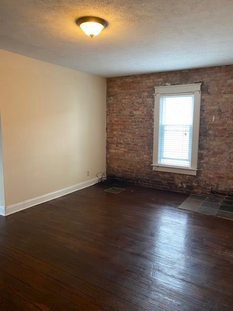 Building Photo - 258 E 14th St