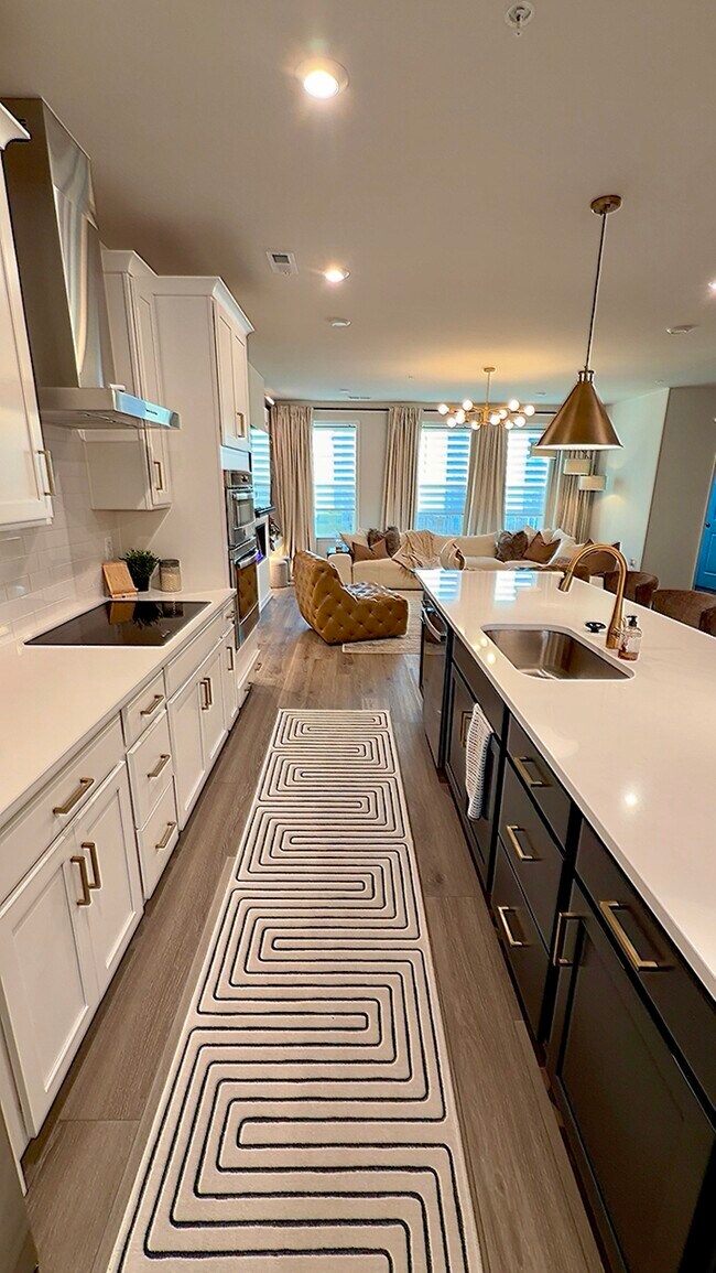 Foto del edificio - 9222 Magellan Pky