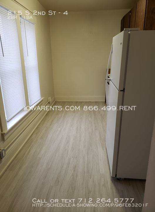 Primary Photo - 215 S 2nd St