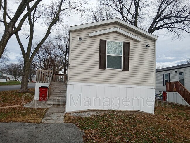 Building Photo - 8701 NE 107th Pl