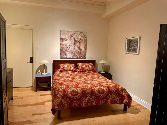 Bed - 442 Saint-Gabriel