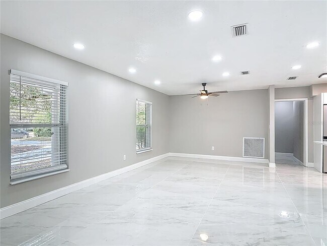 Foto del edificio - 31440 Prestwick Ave