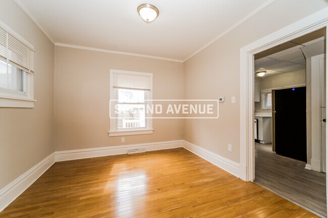 Building Photo - 414 Ridgeway ST