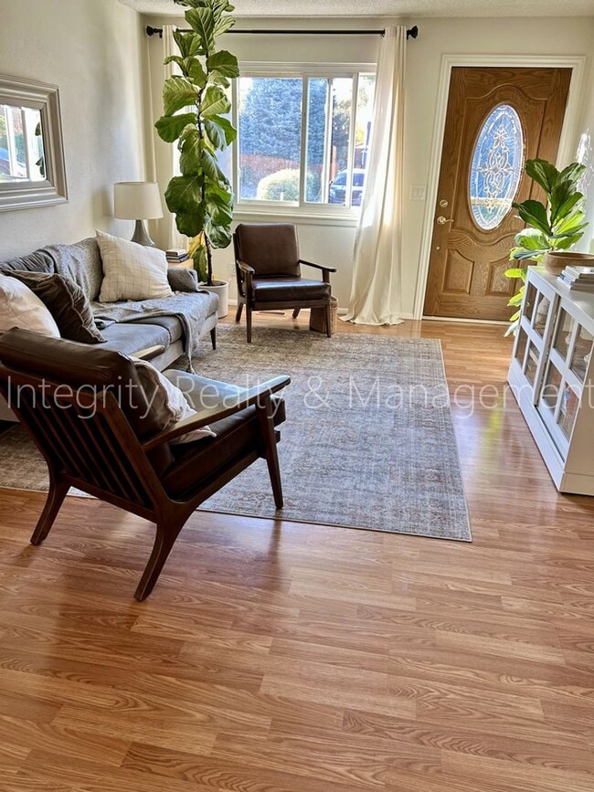 Foto del edificio - 9722 W Polk Dr