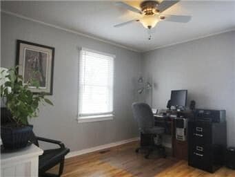 Building Photo - 3 Bedroom - 2 Bath Now Available