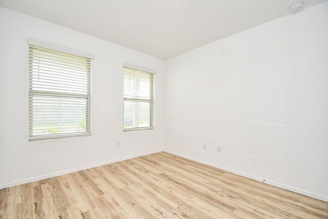 Foto del edificio - 24234 High Country Dr