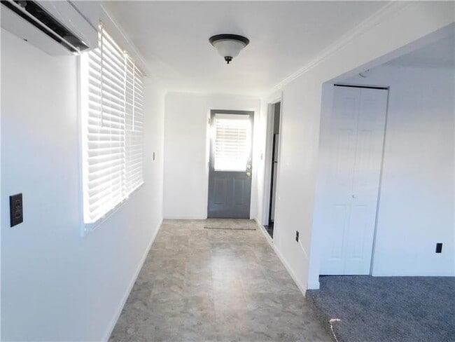 Photo - 517 Euclid Ave Apartment