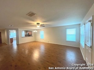 Foto del edificio - 1317 Wagon Wheel