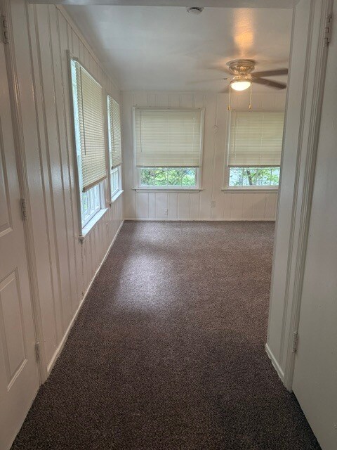 Foto del edificio - 5318 Charloe Ct