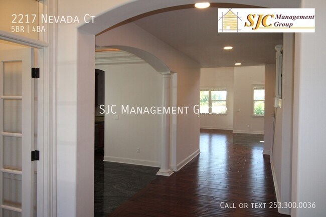 Building Photo - 5+bedrooms 3.5 bath home for rent in Milton