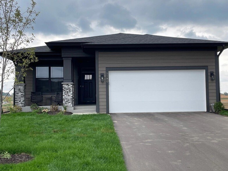 Foto principal - 5380 Robinwood Ct