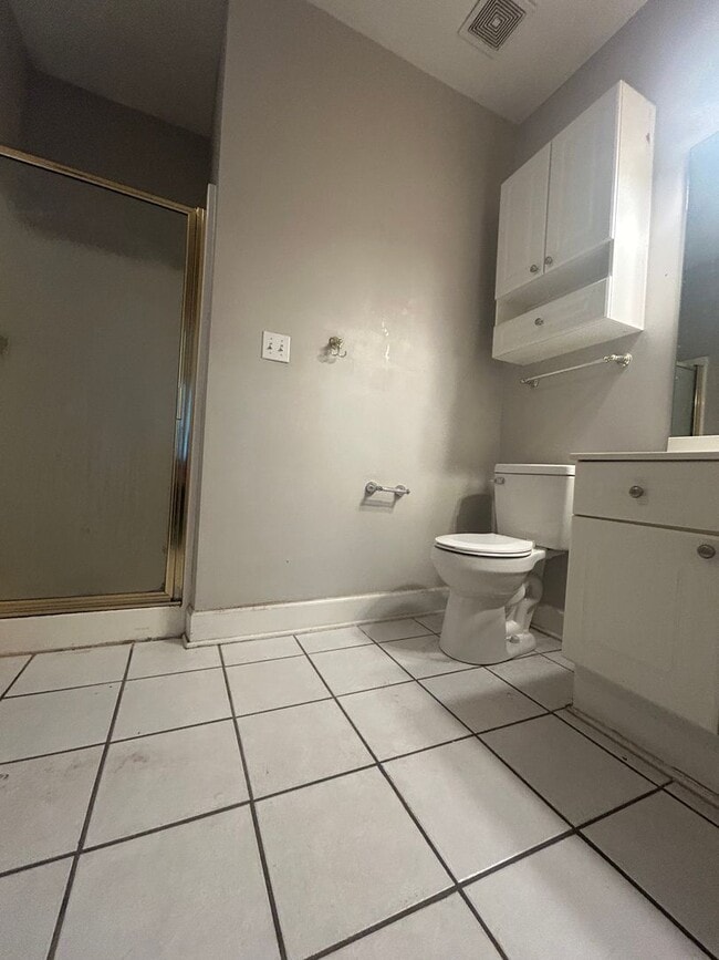 Building Photo - 9123 Meadow Vista Rd