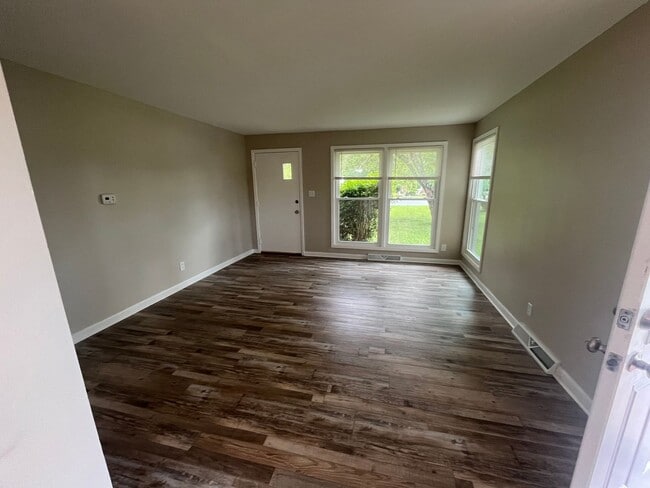 Photo - 1000 Sandusky Drive House