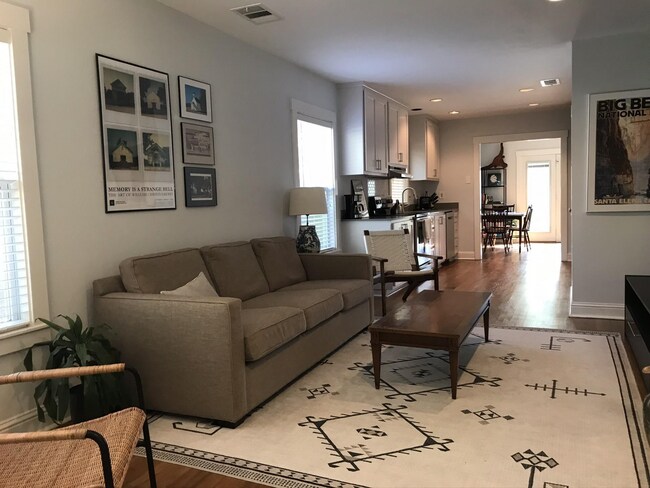 Foto del edificio - Hyde Park gem with Casita!!!