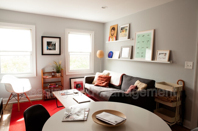 Photo - 16 Cannon St Apartment