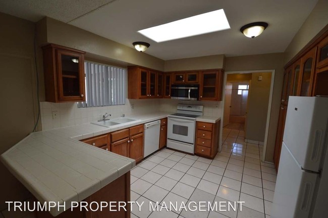 Foto del edificio - 2 br, 2 bath House - 1617 East St Louis Ave