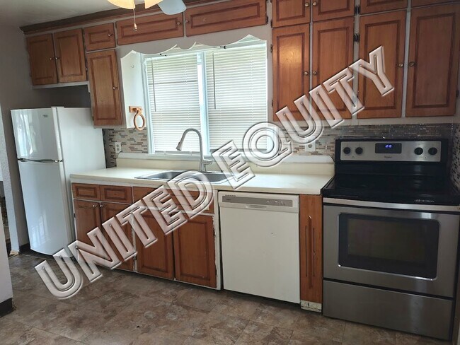 Foto del edificio - 3401 Earlham Dr