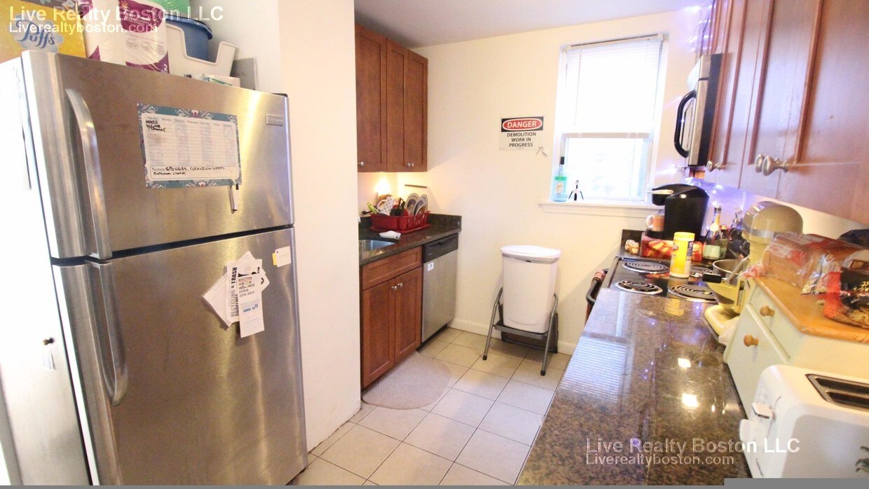 Foto principal - 14 Parker Hill Ave