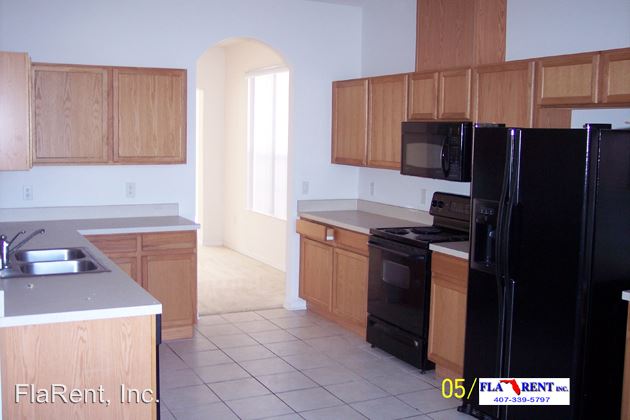 Building Photo - 9409 Candice Ct