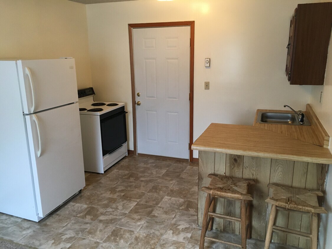Kitchen - 1016 3rd Ave