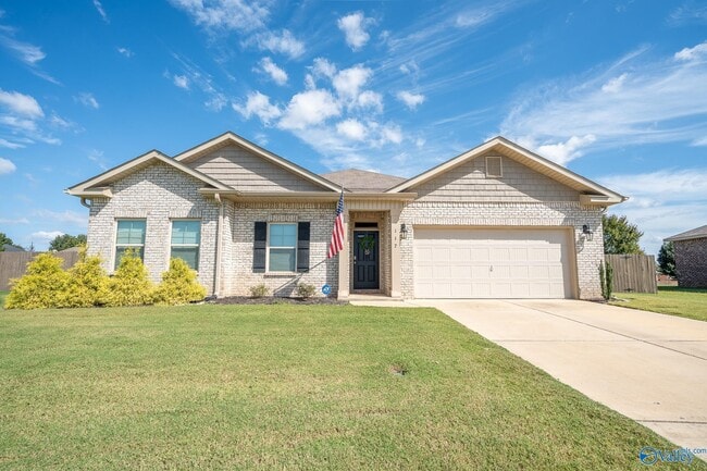 Building Photo - 117 Red Fox Wy