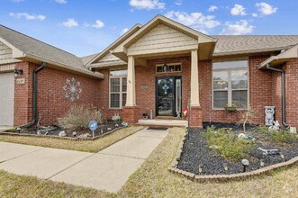 Building Photo - 6159 Winchester Cir