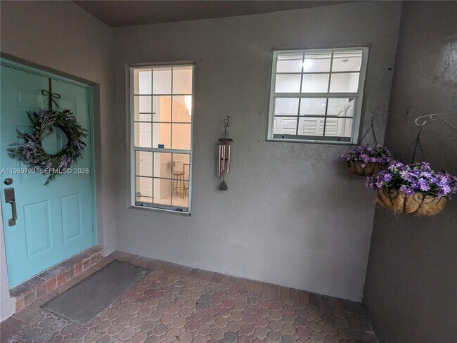 Foto del edificio - 7700 S Aragon Blvd