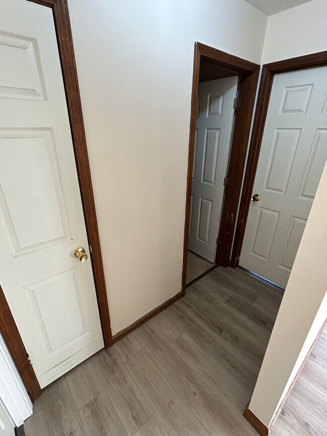 Foto del edificio - 303 N 4th St