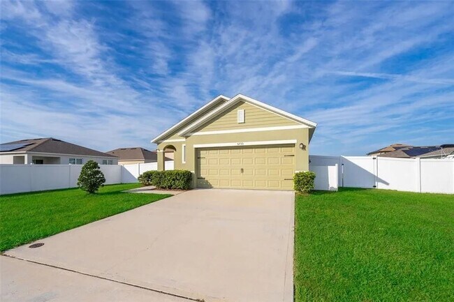 Foto del edificio - Clean & Newer Single Family Smart Home - N...