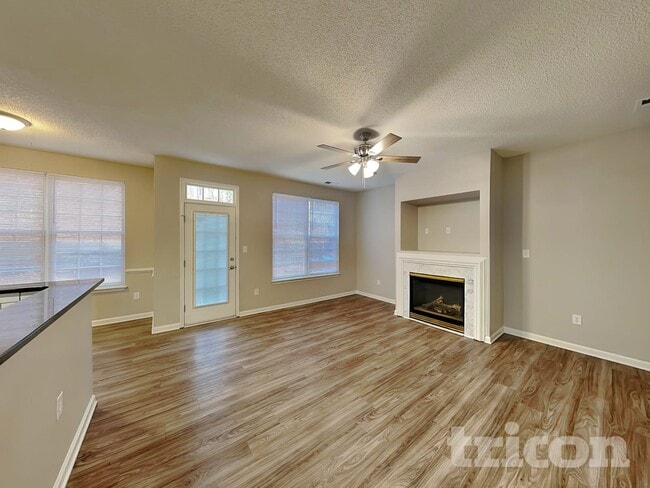 Foto del edificio - 1146 Alstead Ct NW