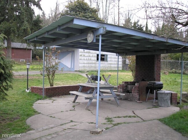 Foto del edificio - 4 br, 2 bath House - 9127 50th Ave S