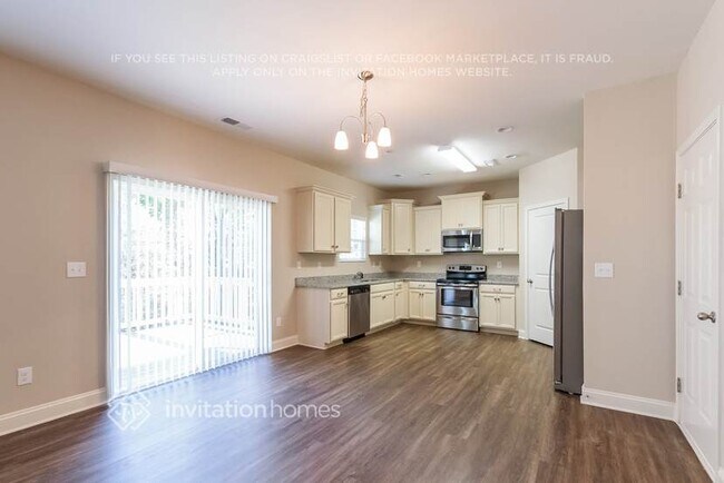 Foto del edificio - 5626 Colonial Garden Dr