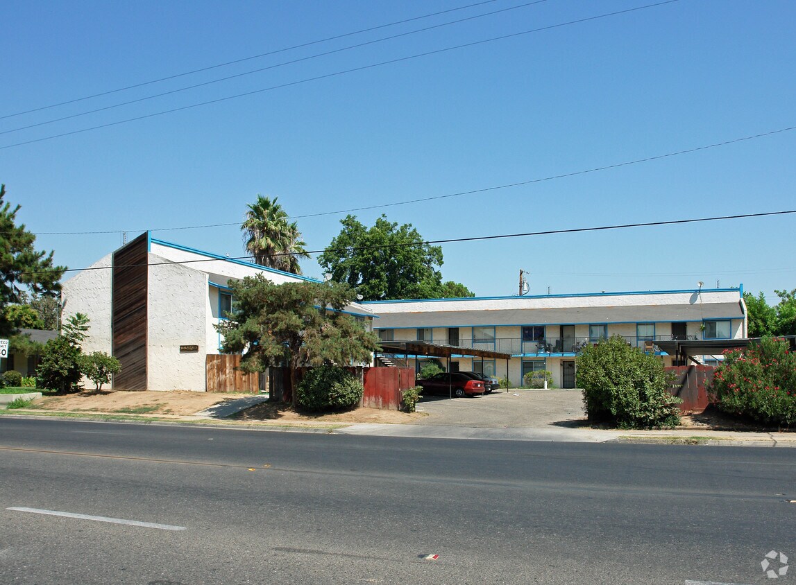 Building Photo - 1414 W Clinton Ave