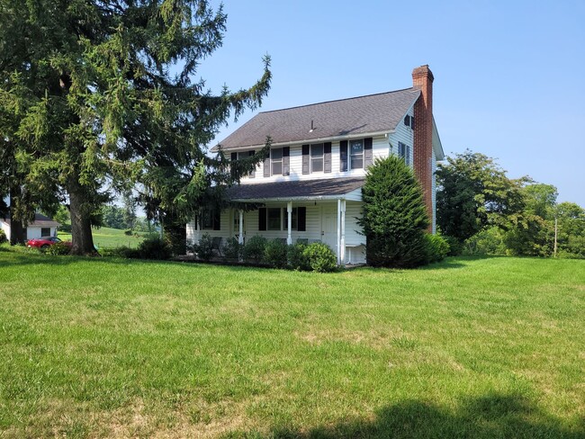 Foto del edificio - Country Views In Berks County-one pet allowed