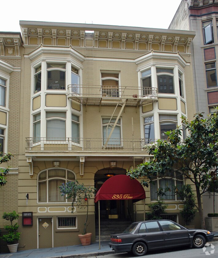 Foto principal - 835 Pine