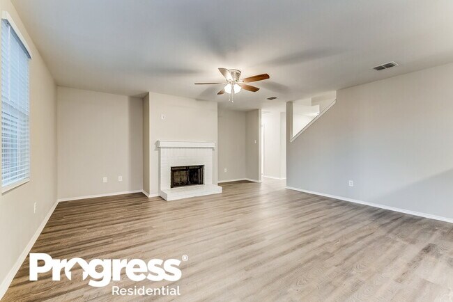 Building Photo - 2036 Swenson Ct