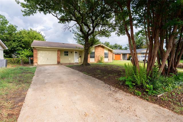 Foto del edificio - 2622 Foxcroft Ln
