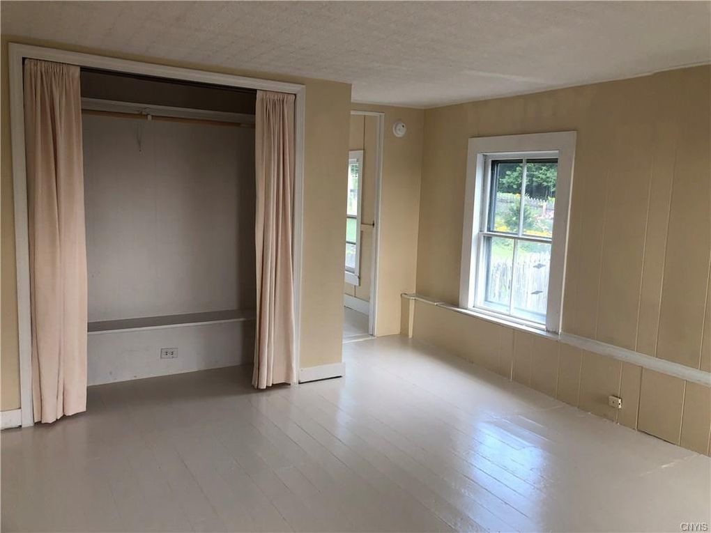 13 Center St, Cazenovia, NY 13035 Townhome Rentals in Cazenovia NY