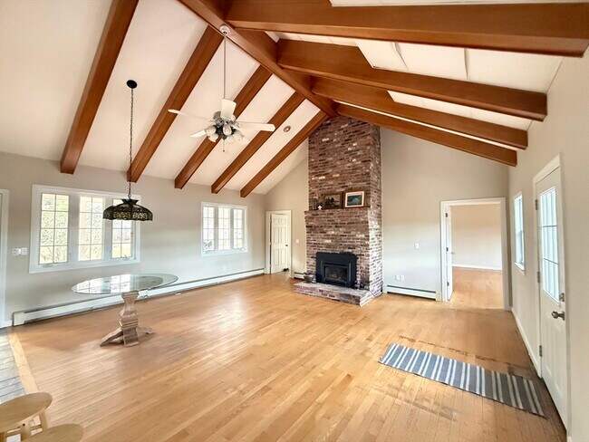 Foto del edificio - 186 County Rd