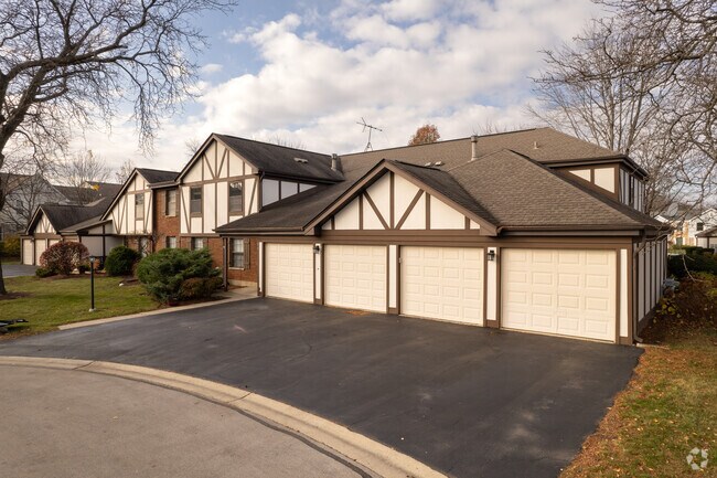 Foto del edificio - 374 Greystone Ct