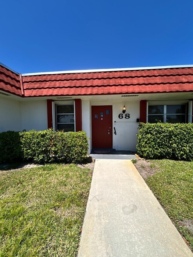 Foto principal - 5800 Fernley Dr W