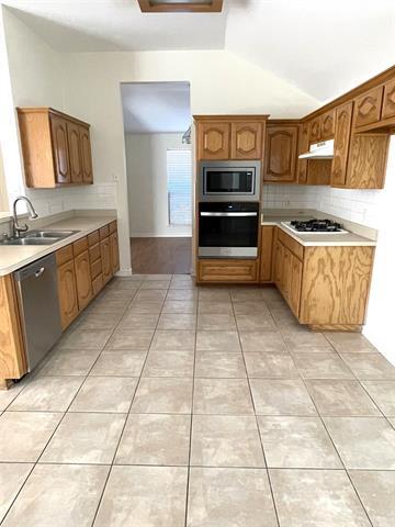 Building Photo - 1530 Summerfield Dr