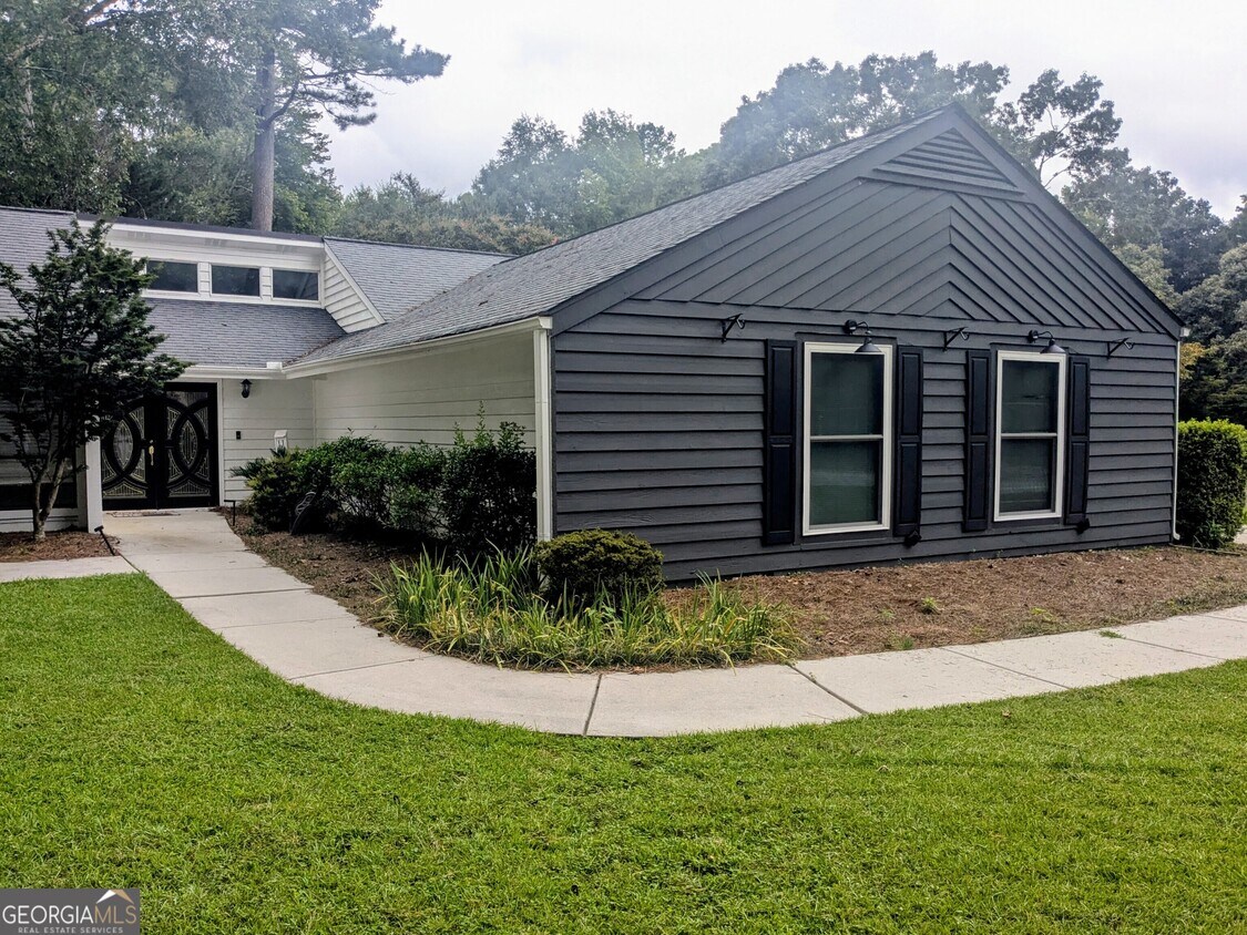 Foto principal - 101 Cornflower Ct