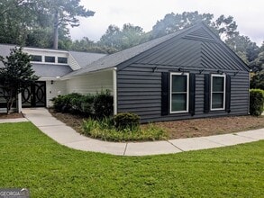 Building Photo - 101 Cornflower Ct