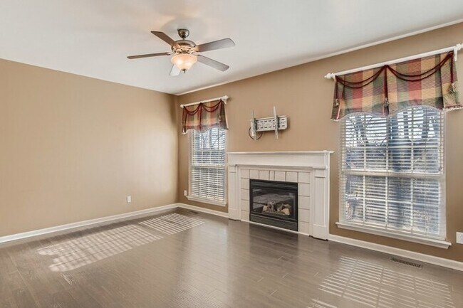 Foto del edificio - 194 Spy Glass Way, Hendersonville, TN, 37075